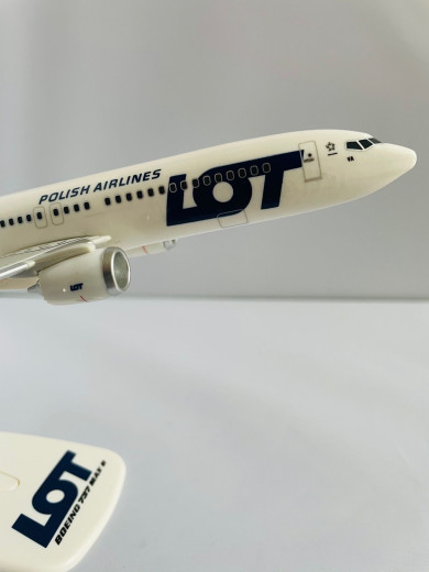 LOT Boeing 737-8 MAX 1:200