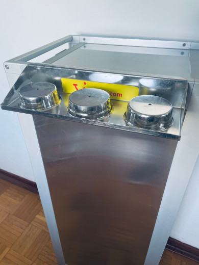 Gläser Rack aus Metall