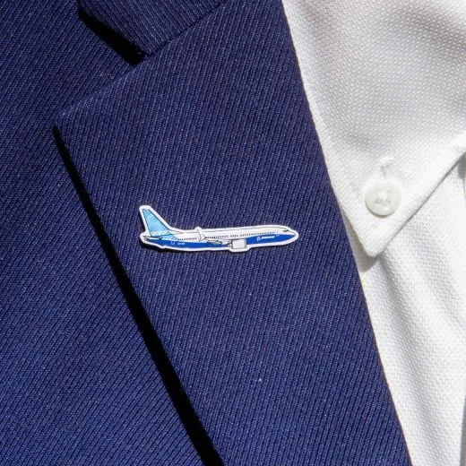 Boeing 737-8 Side Pin