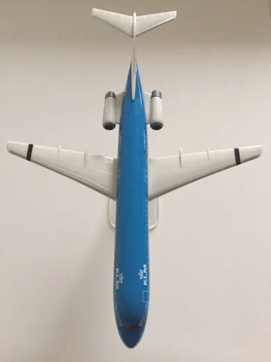 KLM Fokker 100 in 1:100
