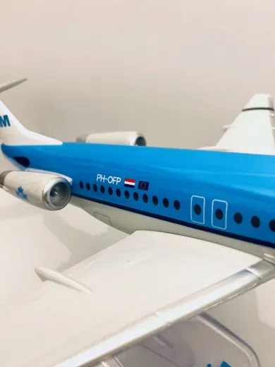 KLM Fokker 100 in 1:100